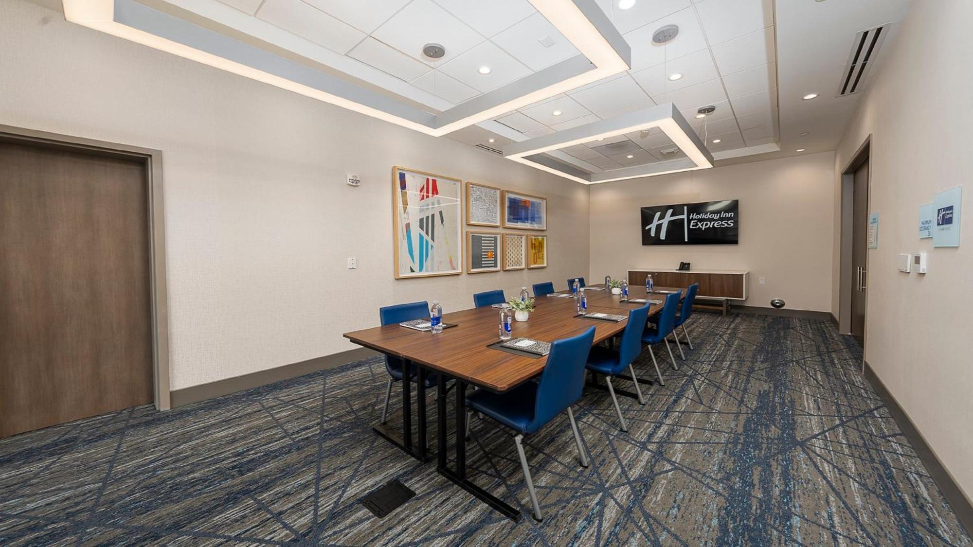Holiday Inn Express & Suites Ridgecrest - China Lake By Ihg Εξωτερικό φωτογραφία